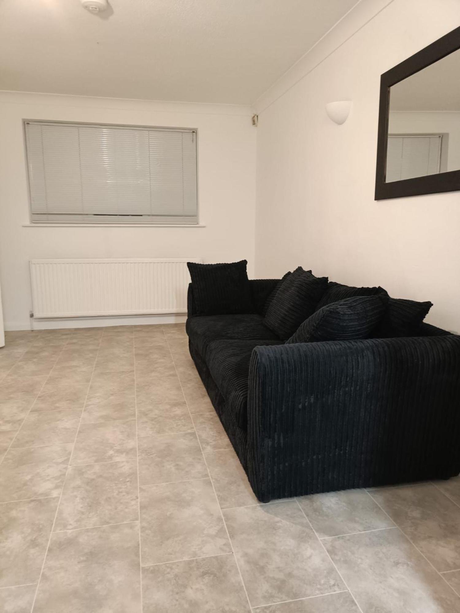 Redruddy Properties Canterbury Dış mekan fotoğraf